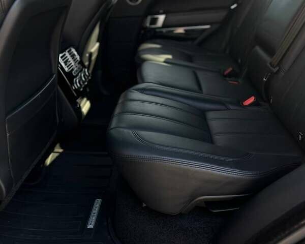 Ленд Ровер Рендж Ровер 2016 у Києві на Automoto.ua Чорний Ленд Ровер Рендж Ровер, об'ємом двигуна 2.99 л та пробігом 145 тис. км за 35500 $, фото 61 на Automoto.ua