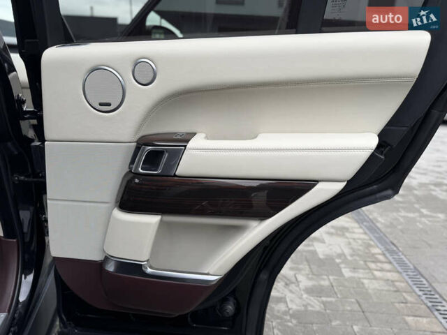 Черный Ленд Ровер Рендж Ровер, объемом двигателя 4.37 л и пробегом 188 тыс. км за 43000 $, фото 76 на Automoto.ua