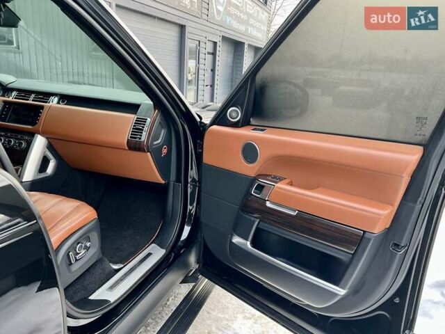 Чорний Ленд Ровер Рендж Ровер, об'ємом двигуна 4.37 л та пробігом 199 тис. км за 44900 $, фото 53 на Automoto.ua