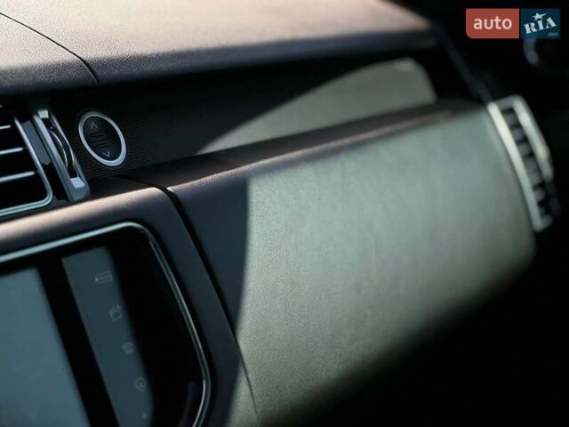 Черный Ленд Ровер Рендж Ровер, объемом двигателя 2.99 л и пробегом 145 тыс. км за 35500 $, фото 35 на Automoto.ua