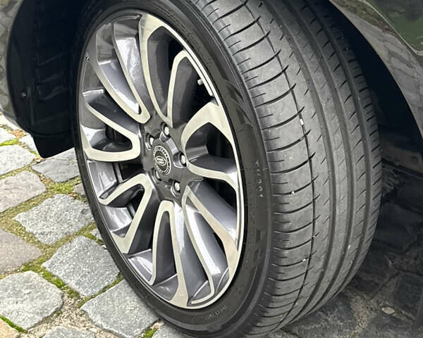 Чорний Ленд Ровер Рендж Ровер, об'ємом двигуна 2.99 л та пробігом 143 тис. км за 39999 $, фото 160 на Automoto.ua