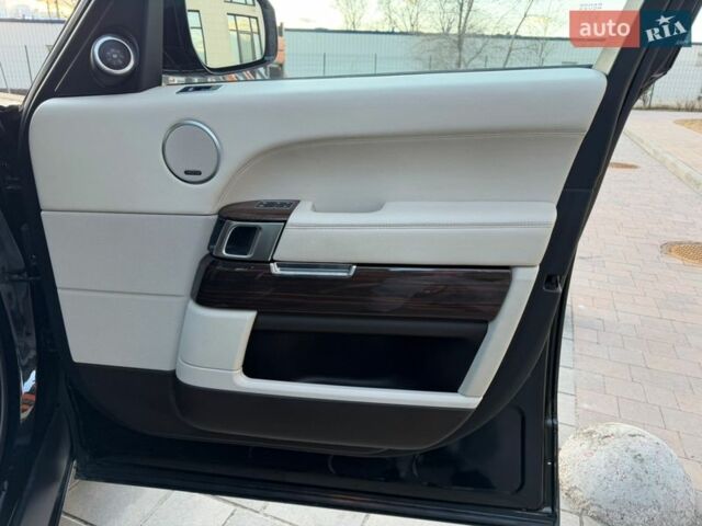 Чорний Ленд Ровер Рендж Ровер, об'ємом двигуна 3 л та пробігом 156 тис. км за 34500 $, фото 24 на Automoto.ua