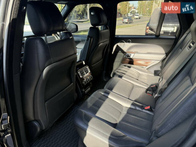 Чорний Ленд Ровер Рендж Ровер, об'ємом двигуна 5 л та пробігом 79 тис. км за 45000 $, фото 17 на Automoto.ua