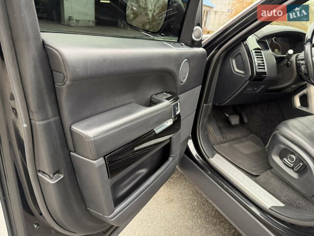 Черный Ленд Ровер Рендж Ровер, объемом двигателя 3 л и пробегом 210 тыс. км за 35800 $, фото 26 на Automoto.ua