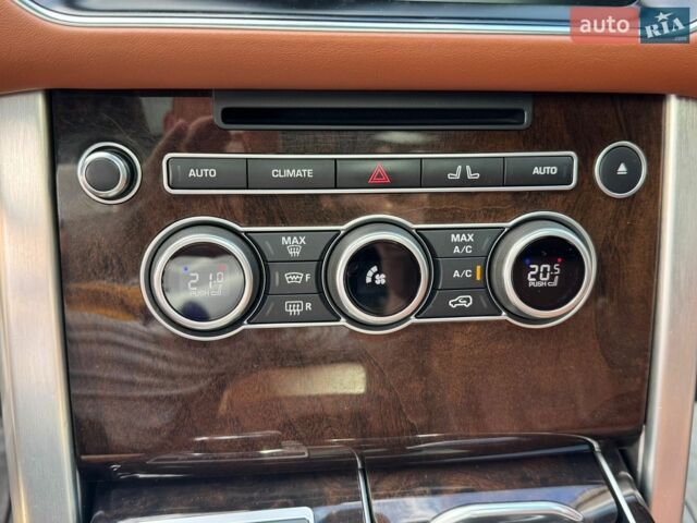 Чорний Ленд Ровер Рендж Ровер, об'ємом двигуна 4.37 л та пробігом 172 тис. км за 42000 $, фото 27 на Automoto.ua