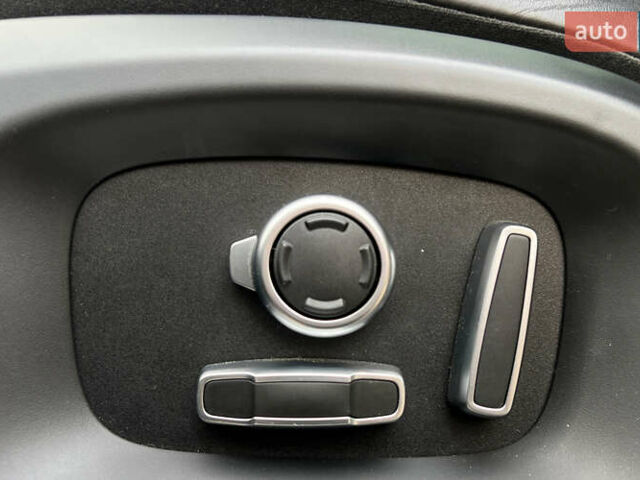 Черный Ленд Ровер Рендж Ровер, объемом двигателя 5 л и пробегом 167 тыс. км за 30650 $, фото 20 на Automoto.ua