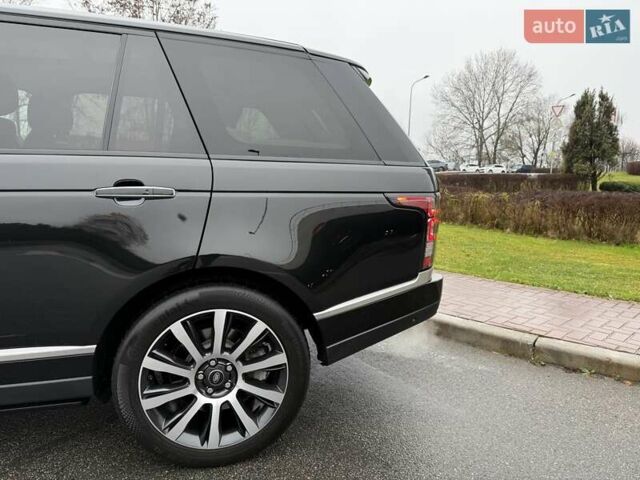 Чорний Ленд Ровер Рендж Ровер, об'ємом двигуна 5 л та пробігом 162 тис. км за 39999 $, фото 18 на Automoto.ua