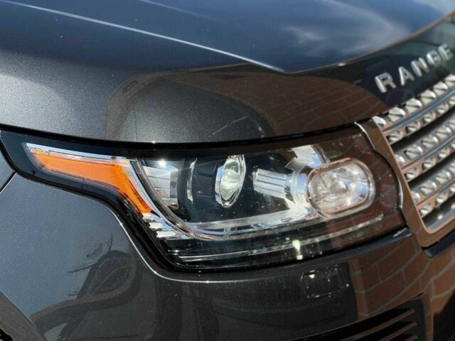 Черный Ленд Ровер Рендж Ровер, объемом двигателя 3 л и пробегом 145 тыс. км за 35500 $, фото 10 на Automoto.ua