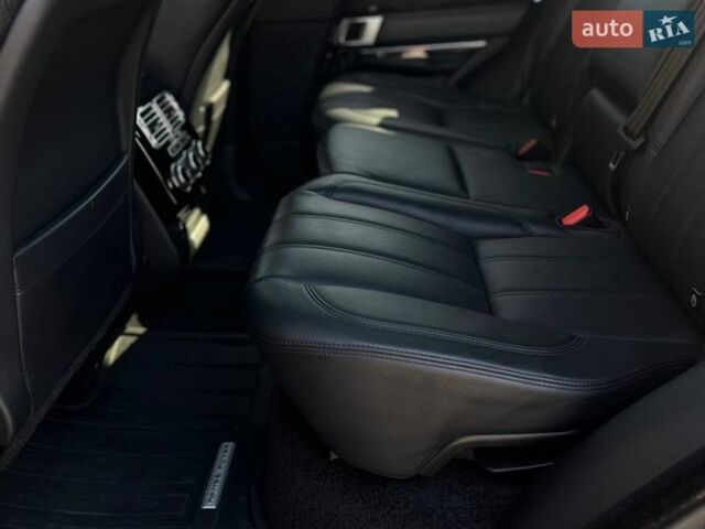 Чорний Ленд Ровер Рендж Ровер, об'ємом двигуна 2.99 л та пробігом 145 тис. км за 35500 $, фото 61 на Automoto.ua