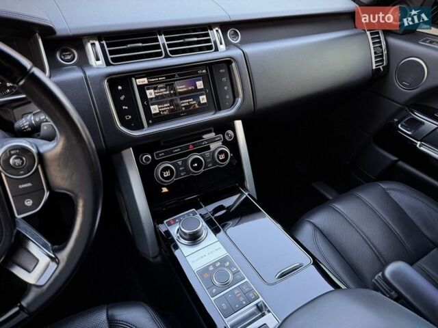 Черный Ленд Ровер Рендж Ровер, объемом двигателя 2.99 л и пробегом 240 тыс. км за 28500 $, фото 77 на Automoto.ua