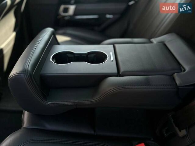 Черный Ленд Ровер Рендж Ровер, объемом двигателя 2.99 л и пробегом 145 тыс. км за 35500 $, фото 52 на Automoto.ua