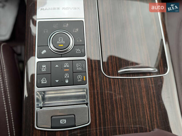 Черный Ленд Ровер Рендж Ровер, объемом двигателя 4.37 л и пробегом 188 тыс. км за 43000 $, фото 43 на Automoto.ua