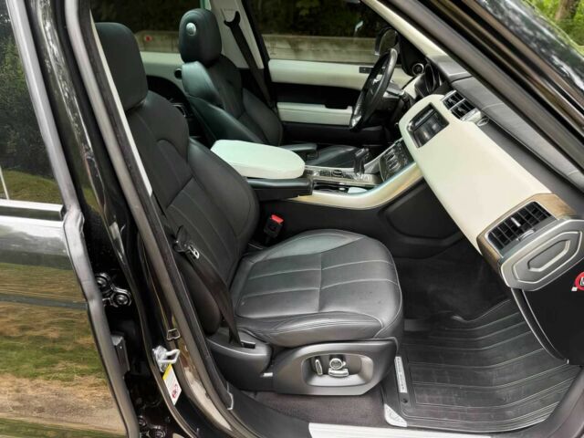 Ленд Ровер Рендж Ровер 2016 у Полтаві на Automoto.ua Чорний Ленд Ровер Рендж Ровер, об'ємом двигуна 3 л та пробігом 80 тис. км за 22100 $, фото 6 на Automoto.ua