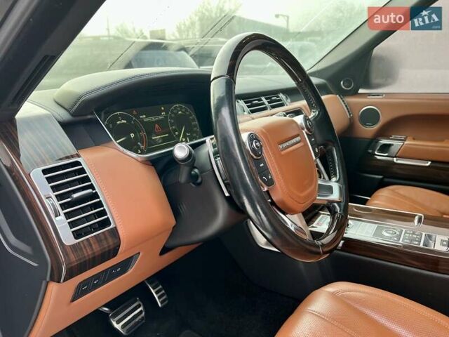 Чорний Ленд Ровер Рендж Ровер, об'ємом двигуна 4.37 л та пробігом 199 тис. км за 44900 $, фото 17 на Automoto.ua