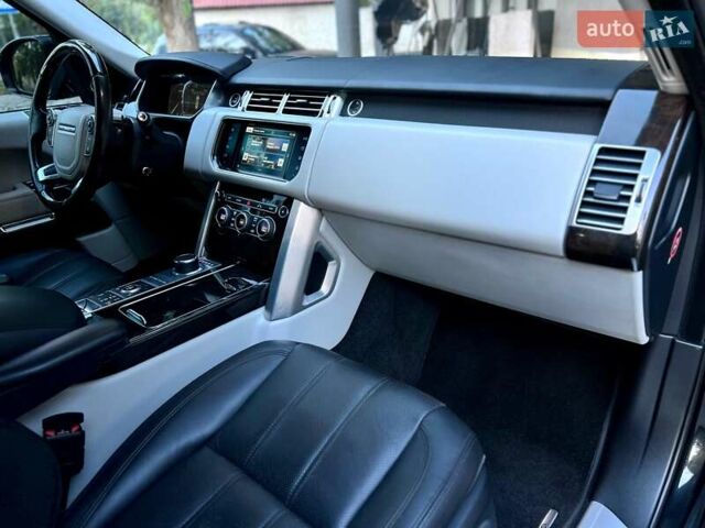 Чорний Ленд Ровер Рендж Ровер, об'ємом двигуна 4.37 л та пробігом 186 тис. км за 38500 $, фото 16 на Automoto.ua