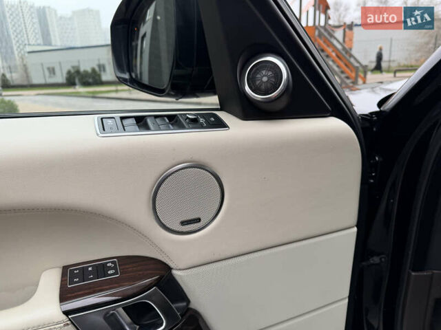 Чорний Ленд Ровер Рендж Ровер, об'ємом двигуна 3 л та пробігом 156 тис. км за 38900 $, фото 10 на Automoto.ua