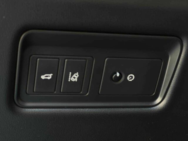 Черный Ленд Ровер Рендж Ровер, объемом двигателя 3 л и пробегом 145 тыс. км за 35500 $, фото 13 на Automoto.ua