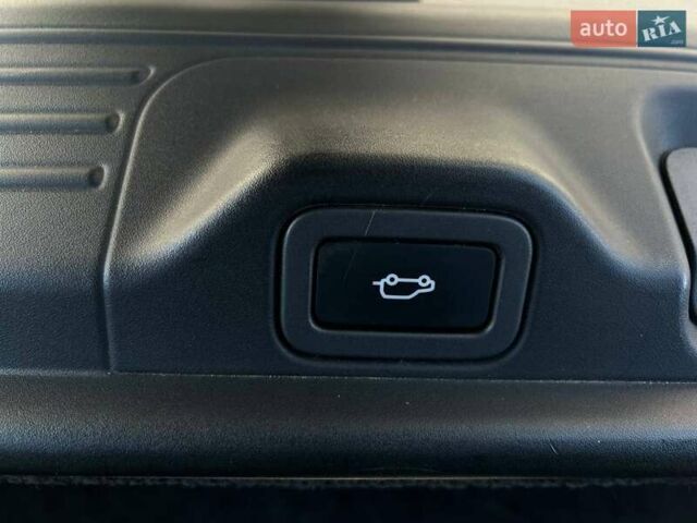 Черный Ленд Ровер Рендж Ровер, объемом двигателя 2.99 л и пробегом 145 тыс. км за 35500 $, фото 57 на Automoto.ua