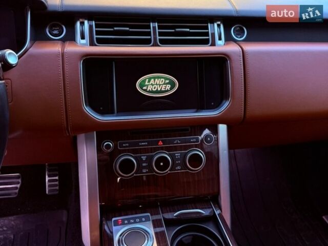 Черный Ленд Ровер Рендж Ровер, объемом двигателя 5 л и пробегом 185 тыс. км за 43000 $, фото 9 на Automoto.ua