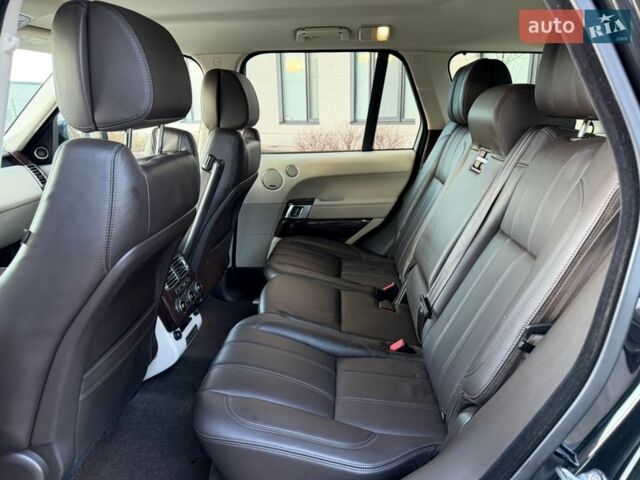 Чорний Ленд Ровер Рендж Ровер, об'ємом двигуна 3 л та пробігом 156 тис. км за 34500 $, фото 15 на Automoto.ua