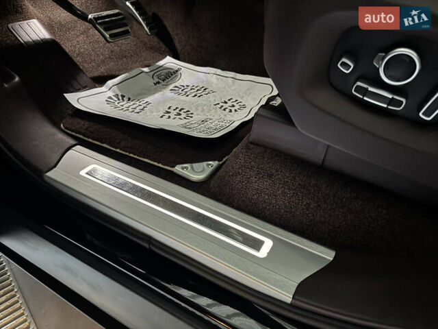 Черный Ленд Ровер Рендж Ровер, объемом двигателя 4.37 л и пробегом 188 тыс. км за 43000 $, фото 103 на Automoto.ua