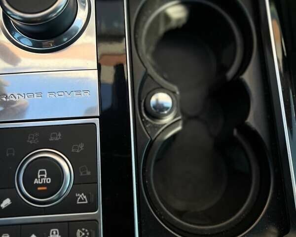 Чорний Ленд Ровер Рендж Ровер, об'ємом двигуна 2.99 л та пробігом 145 тис. км за 35500 $, фото 46 на Automoto.ua