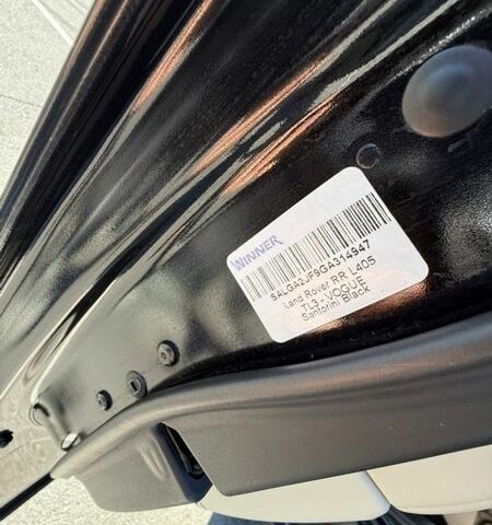 Черный Ленд Ровер Рендж Ровер, объемом двигателя 4.37 л и пробегом 205 тыс. км за 34999 $, фото 11 на Automoto.ua