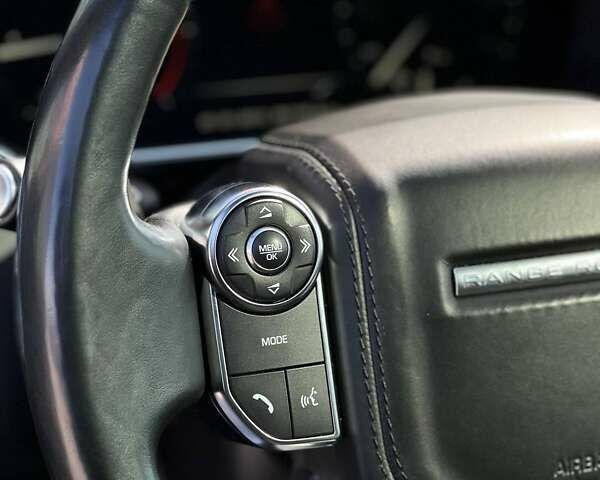 Ленд Ровер Рендж Ровер 2016 у Києві на Automoto.ua Чорний Ленд Ровер Рендж Ровер, об'ємом двигуна 2.99 л та пробігом 145 тис. км за 35500 $, фото 28 на Automoto.ua