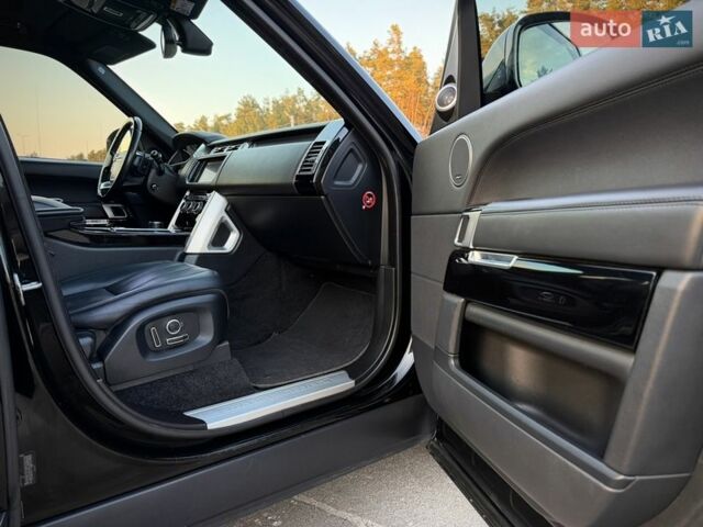 Черный Ленд Ровер Рендж Ровер, объемом двигателя 2.99 л и пробегом 240 тыс. км за 28500 $, фото 51 на Automoto.ua