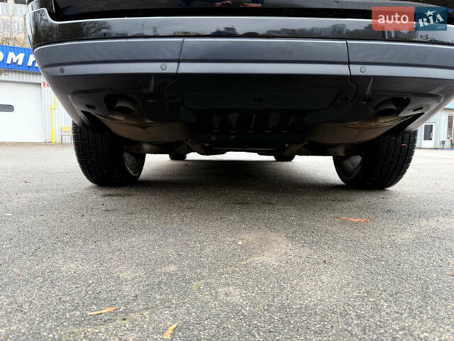 Черный Ленд Ровер Рендж Ровер, объемом двигателя 3 л и пробегом 210 тыс. км за 35800 $, фото 12 на Automoto.ua