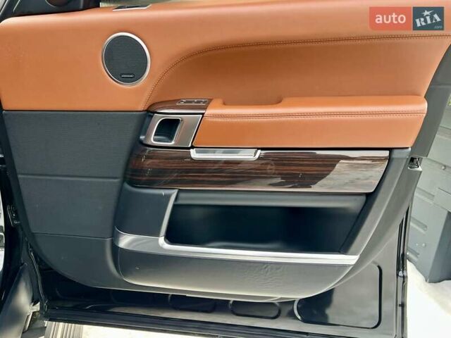 Чорний Ленд Ровер Рендж Ровер, об'ємом двигуна 4.37 л та пробігом 199 тис. км за 44900 $, фото 54 на Automoto.ua