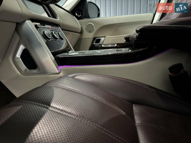 Черный Ленд Ровер Рендж Ровер, объемом двигателя 4.37 л и пробегом 188 тыс. км за 43000 $, фото 102 на Automoto.ua