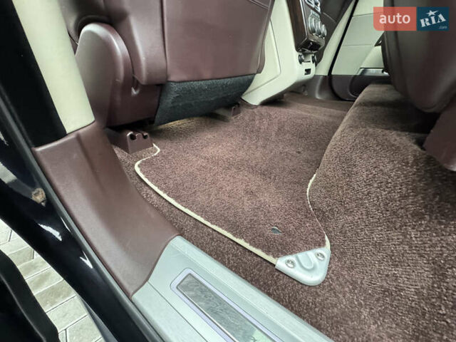 Черный Ленд Ровер Рендж Ровер, объемом двигателя 4.37 л и пробегом 188 тыс. км за 43000 $, фото 81 на Automoto.ua