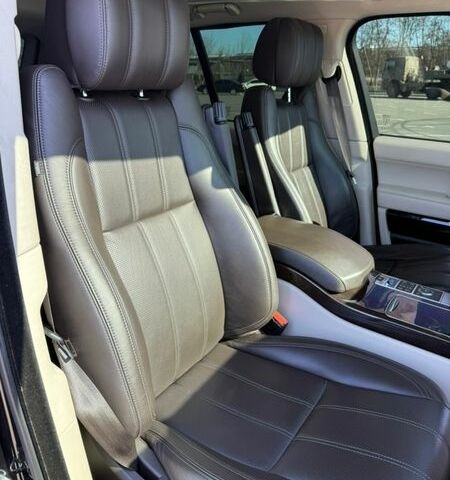 Черный Ленд Ровер Рендж Ровер, объемом двигателя 4.37 л и пробегом 205 тыс. км за 34999 $, фото 18 на Automoto.ua