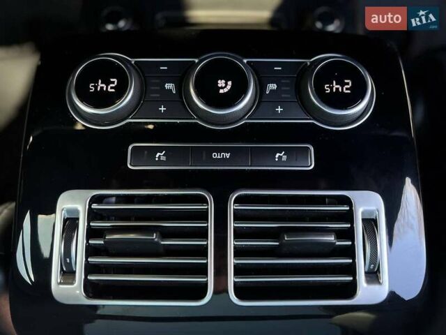 Черный Ленд Ровер Рендж Ровер, объемом двигателя 2.99 л и пробегом 145 тыс. км за 35500 $, фото 56 на Automoto.ua