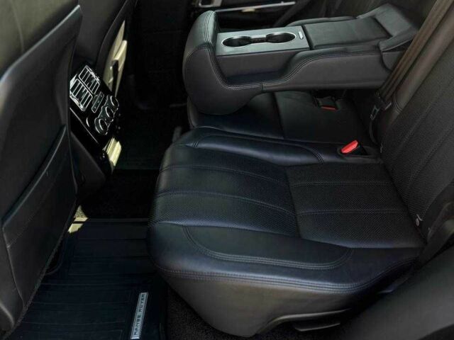 Черный Ленд Ровер Рендж Ровер, объемом двигателя 3 л и пробегом 145 тыс. км за 35500 $, фото 23 на Automoto.ua