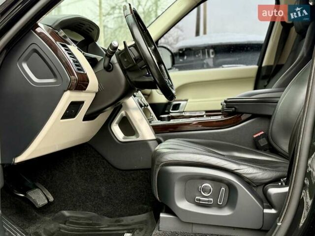 Чорний Ленд Ровер Рендж Ровер, об'ємом двигуна 2.99 л та пробігом 100 тис. км за 44900 $, фото 17 на Automoto.ua