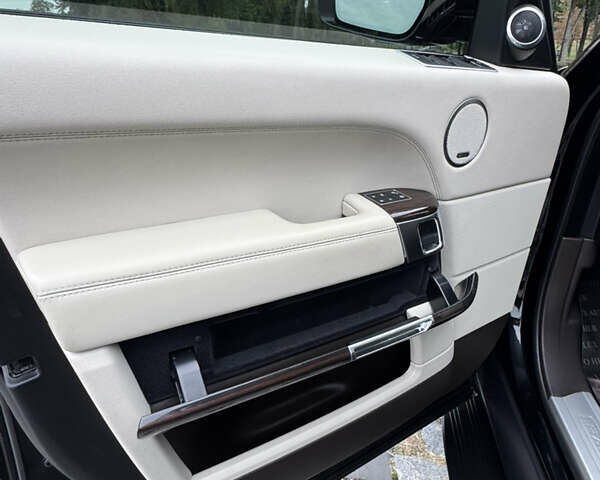 Чорний Ленд Ровер Рендж Ровер, об'ємом двигуна 2.99 л та пробігом 143 тис. км за 39999 $, фото 102 на Automoto.ua