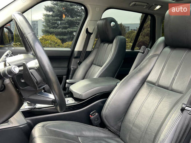 Черный Ленд Ровер Рендж Ровер, объемом двигателя 5 л и пробегом 167 тыс. км за 30650 $, фото 8 на Automoto.ua