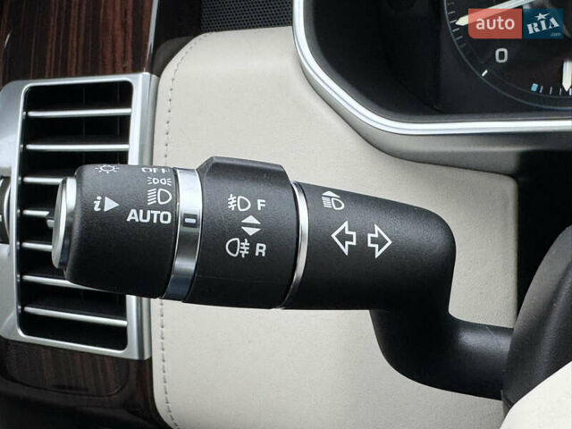 Черный Ленд Ровер Рендж Ровер, объемом двигателя 4.37 л и пробегом 188 тыс. км за 43000 $, фото 89 на Automoto.ua