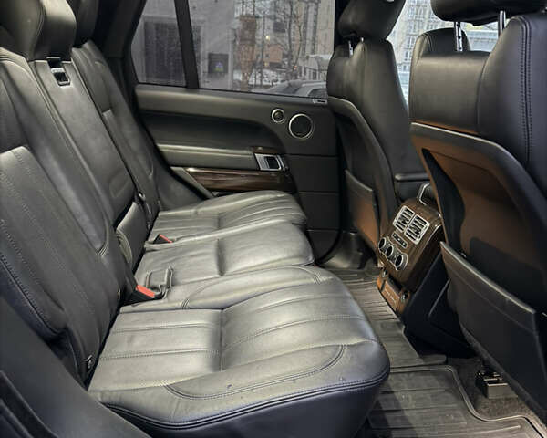 Чорний Ленд Ровер Рендж Ровер, об'ємом двигуна 2.99 л та пробігом 142 тис. км за 32000 $, фото 22 на Automoto.ua