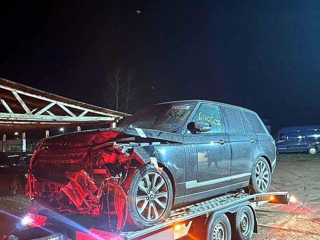 Чорний Ленд Ровер Рендж Ровер, об'ємом двигуна 3 л та пробігом 179 тис. км за 17500 $, фото 1 на Automoto.ua