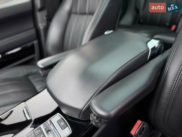 Черный Ленд Ровер Рендж Ровер, объемом двигателя 2.99 л и пробегом 240 тыс. км за 31800 $, фото 46 на Automoto.ua