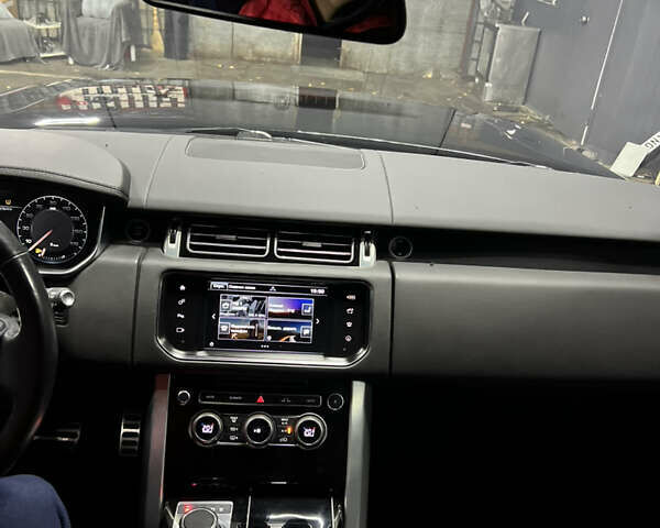 Чорний Ленд Ровер Рендж Ровер, об'ємом двигуна 5 л та пробігом 96 тис. км за 52000 $, фото 17 на Automoto.ua