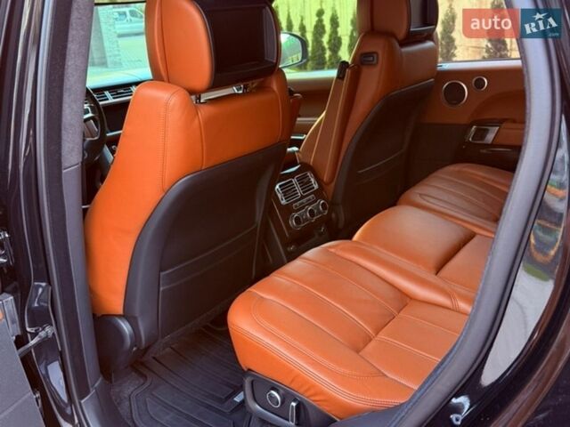 Черный Ленд Ровер Рендж Ровер, объемом двигателя 5 л и пробегом 185 тыс. км за 43000 $, фото 8 на Automoto.ua