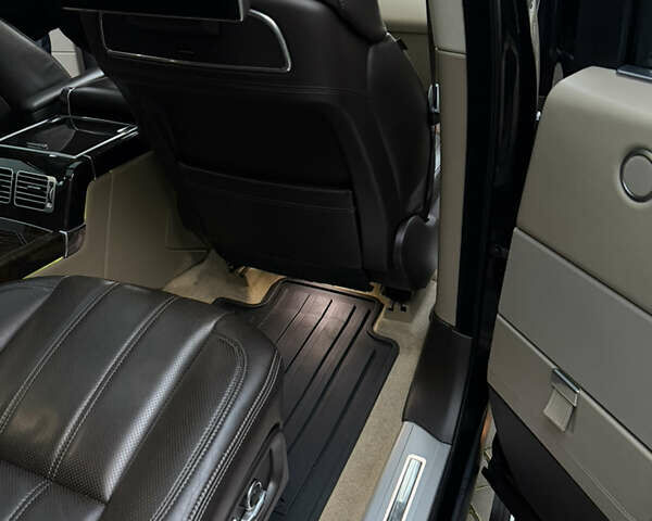 Черный Ленд Ровер Рендж Ровер, объемом двигателя 5 л и пробегом 155 тыс. км за 39900 $, фото 20 на Automoto.ua