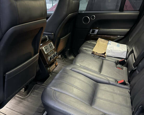 Чорний Ленд Ровер Рендж Ровер, об'ємом двигуна 2.99 л та пробігом 142 тис. км за 32000 $, фото 11 на Automoto.ua