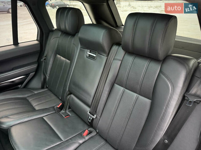 Черный Ленд Ровер Рендж Ровер, объемом двигателя 2.99 л и пробегом 240 тыс. км за 31800 $, фото 65 на Automoto.ua