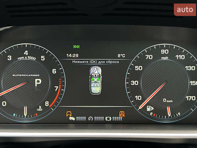 Черный Ленд Ровер Рендж Ровер, объемом двигателя 5 л и пробегом 167 тыс. км за 30650 $, фото 15 на Automoto.ua