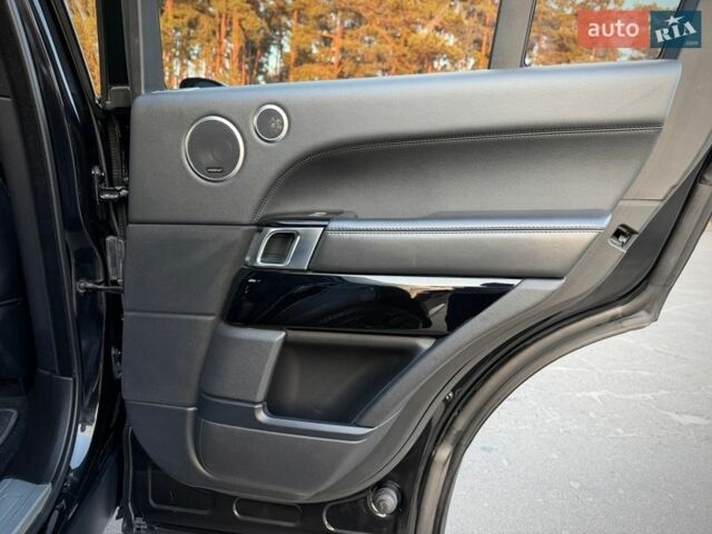 Черный Ленд Ровер Рендж Ровер, объемом двигателя 2.99 л и пробегом 240 тыс. км за 28500 $, фото 67 на Automoto.ua